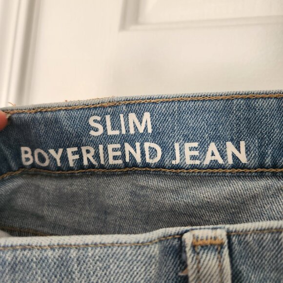 J. Crew Light Wash Raw Hem High Rise Straight Leg Slim Boyfriend Jean - Size 28 - Picture 3 of 12